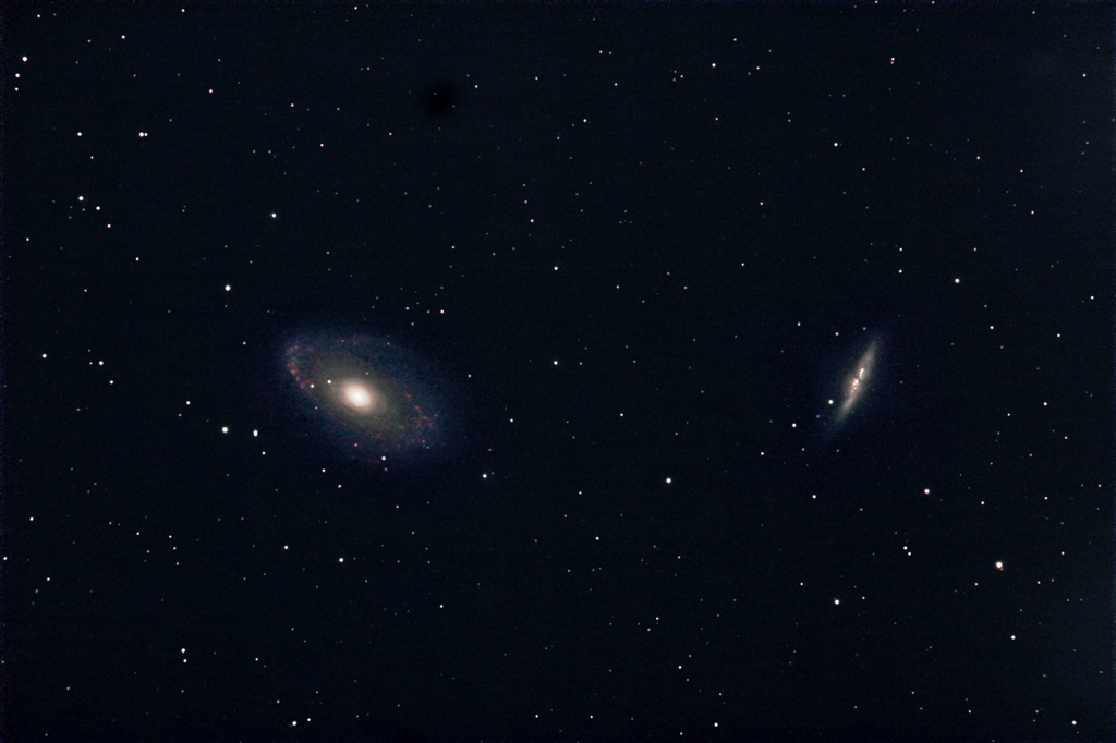 M81 and M82 shot from 'Jimmy's farm' in Suffolk through the Meade 127mm apo. This was over an hour and a half of data in 1 min subs, unguided on the HEQ5.