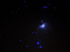 m42 2nd try,  Sky watcher 102mm F5 alt-az mount, Olypmus 410e, out side with tracking