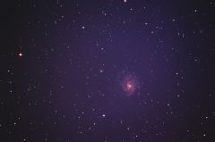 M101   20 04 2013 Stacked 10 X 300s subs, 5 darks, 20 bias (CS4 V2)