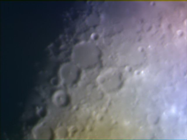 Mid moon 21 11 2012 21 47 27
