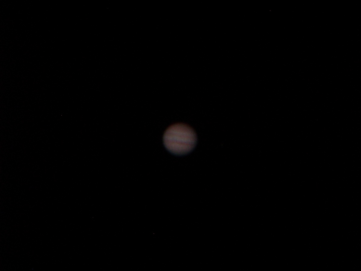 Jupiter 7/10/09 single shot, stacked 2 barlows + 32mm plossl (star diagonal removed)