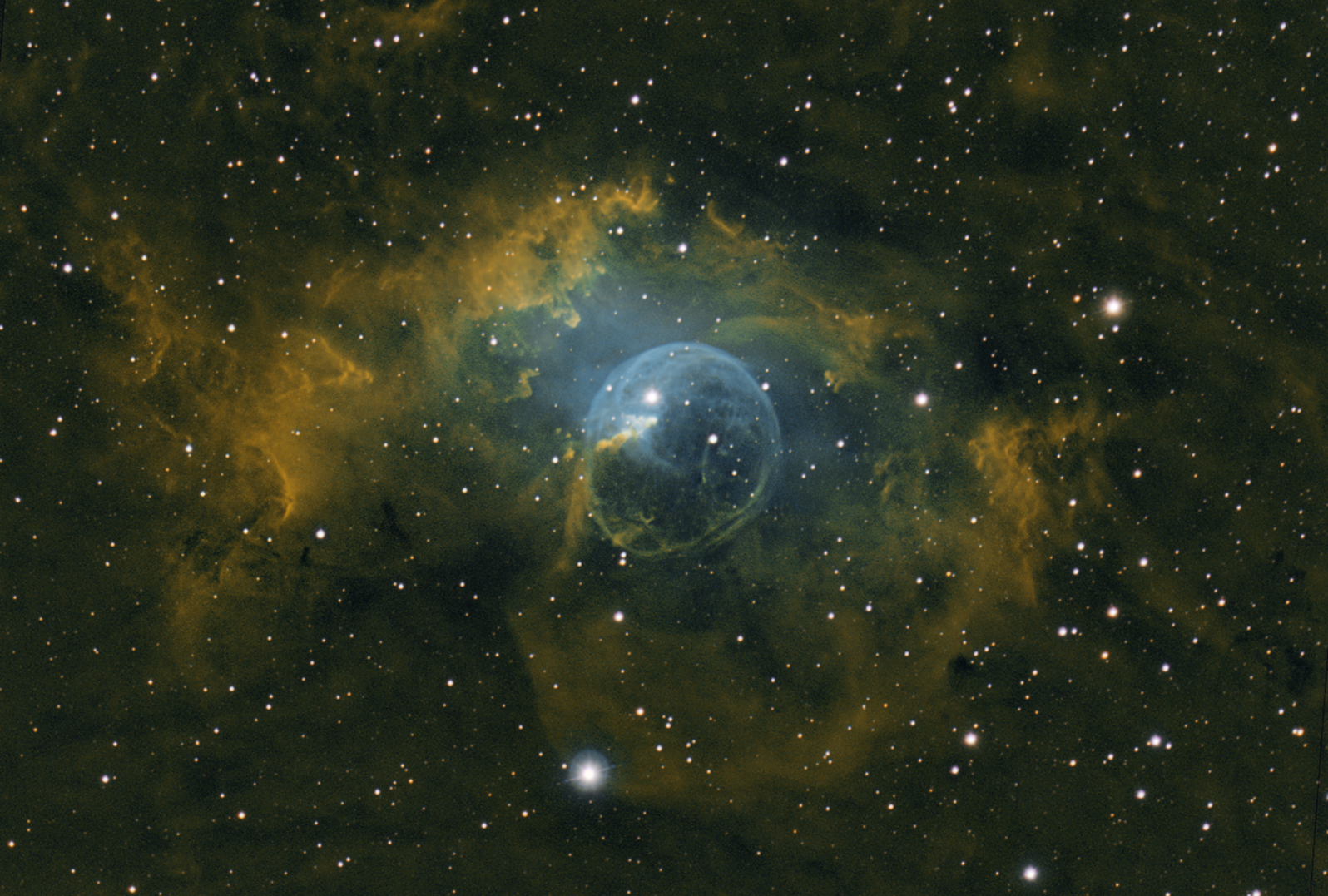 NGC 7635 hubble combine 490 2x2 repro tweaked A full size