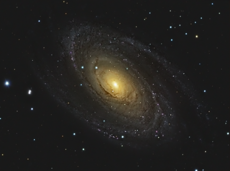 M81 LRGB redux black point moved In 800
