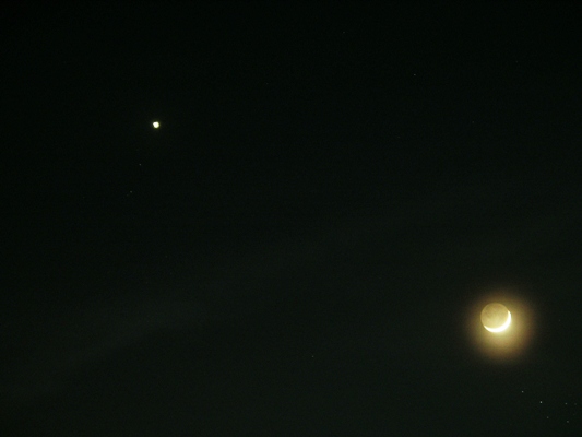 Moon & Venus & Pleiades
Apr 2007