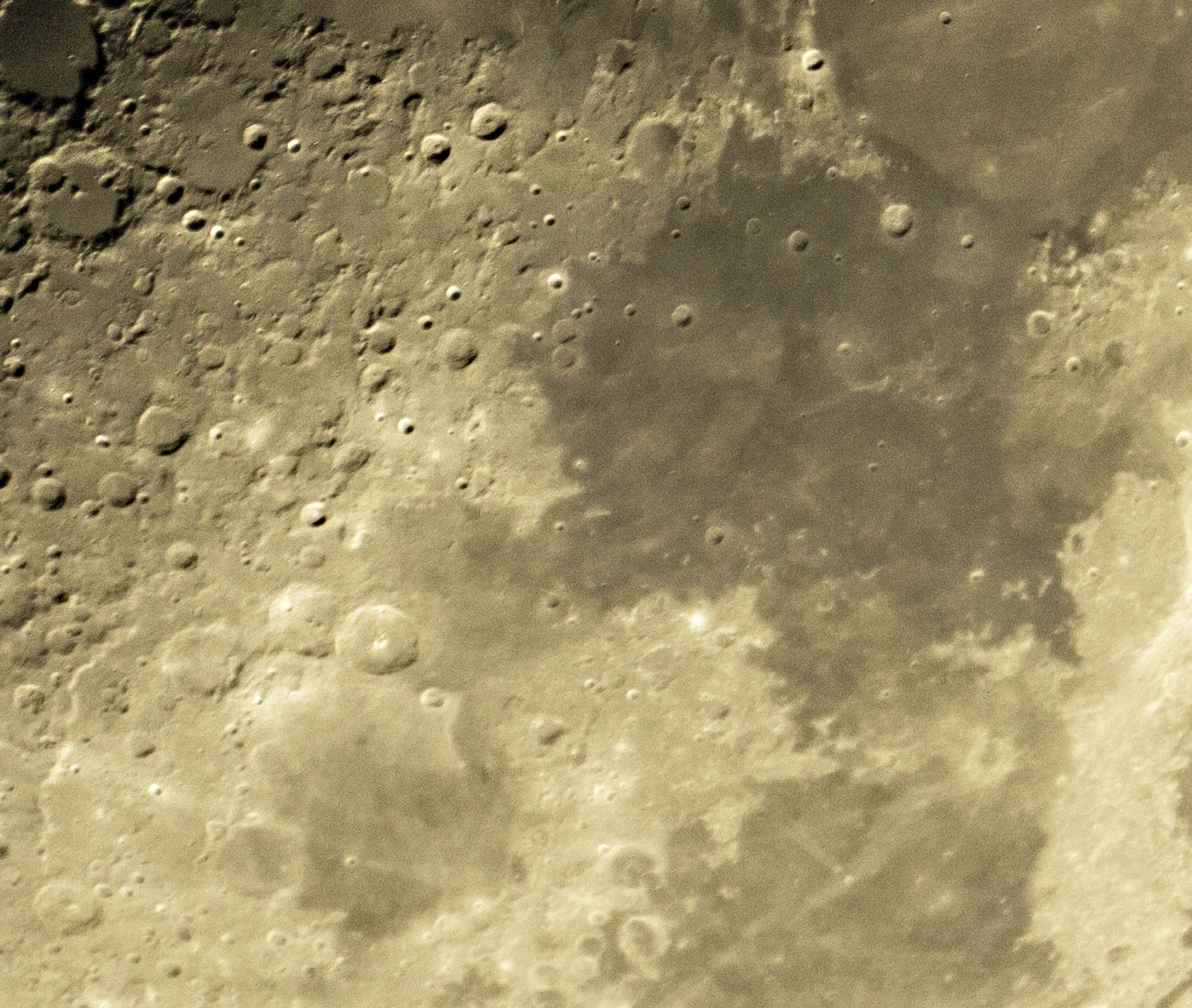 Moon 26 April 2015 2