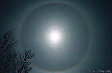 image000226 2 27 02 Perigee Moon with Halo