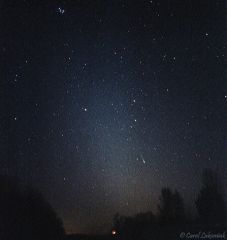 March 15 2002 Zodiacal Light with Comet Ikeya Zhang