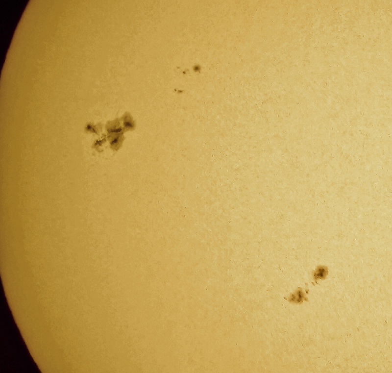 Sunspots 20120306 1040 mcrae