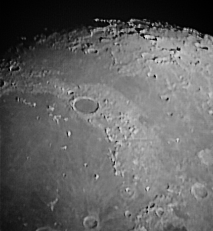 moon 17-04.jpg