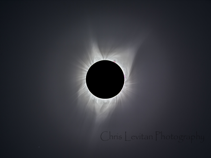 Total Eclipse 2017 a bit bigger.jpg