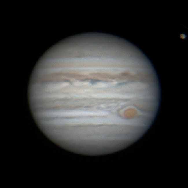 Jupiter_2018-05-07-0046-with-Ganymede.jpg