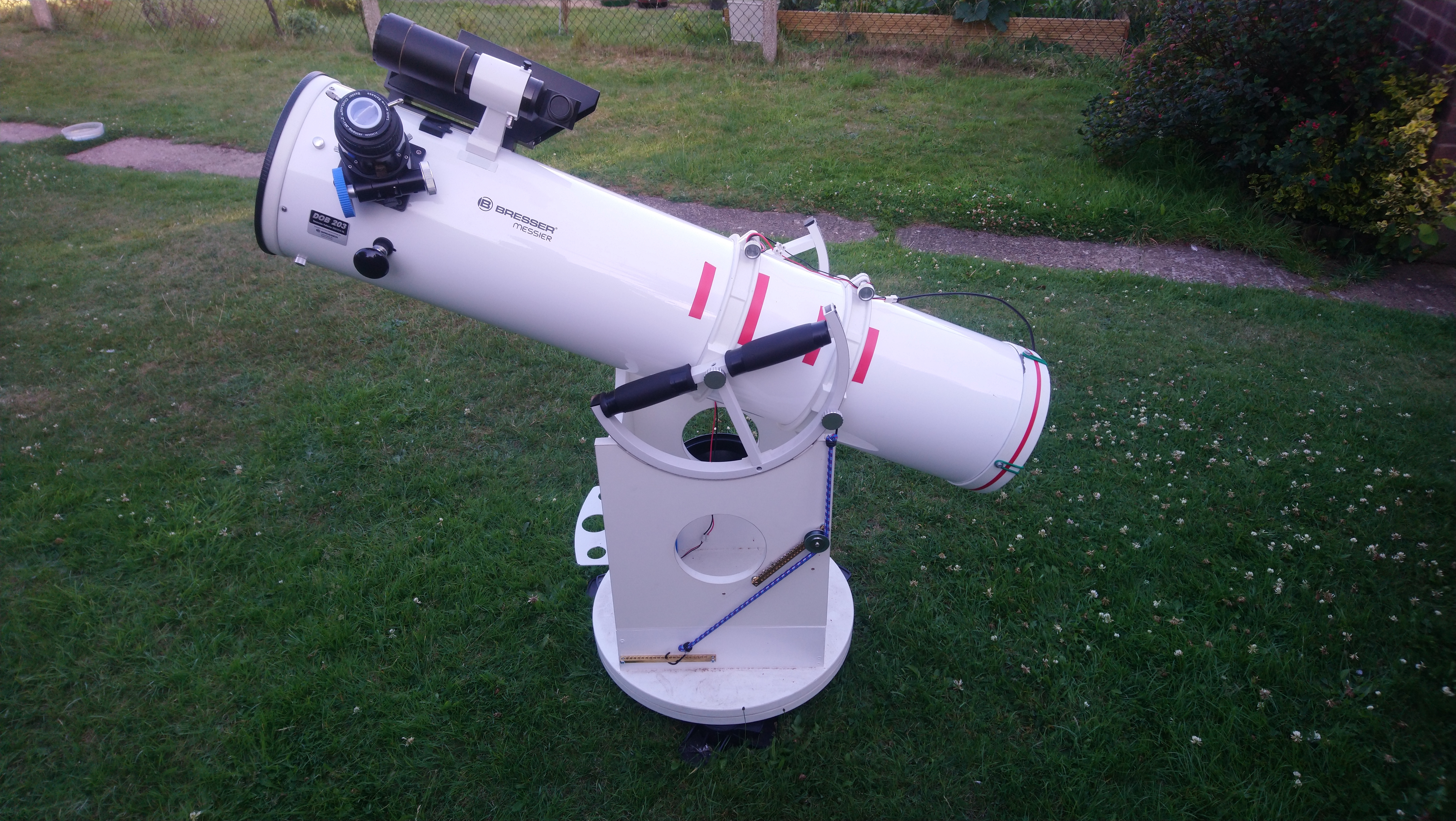 Artefact Kanon Snel SKY-WATCHER SKYLINER-200P or BRESSER MESSIER DOBSONIAN 8-INCH - Getting  Started Equipment Help and Advice - Stargazers Lounge