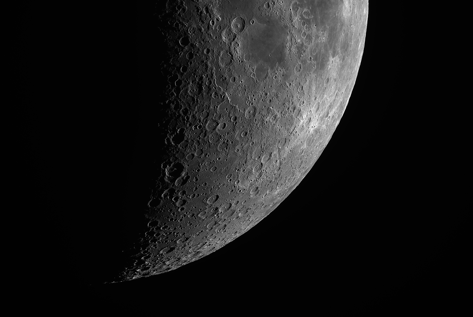 The moon 18th April 2021